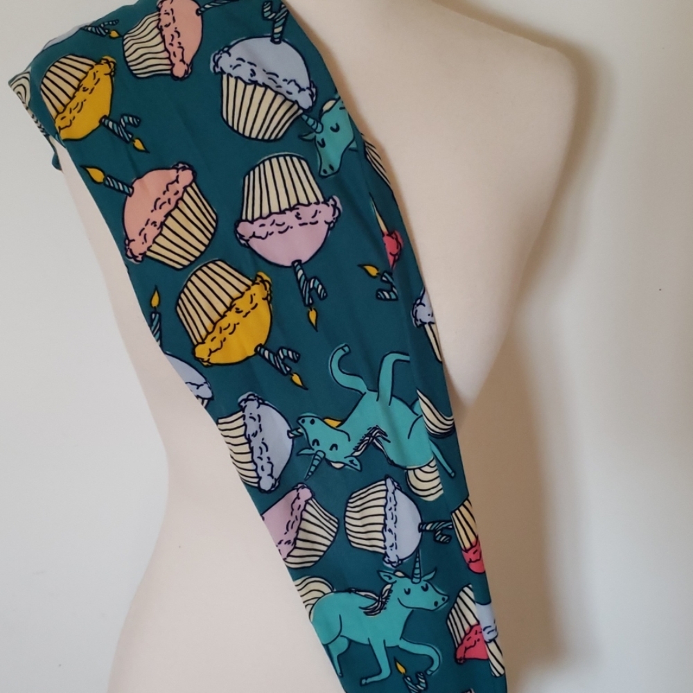 LuLaRoe OS Unicorn Birthday Leggings